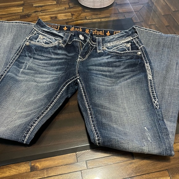 Rock Revival Women’s Sasha Light Wash Boot/Cut Denim Jeans Size 26 - Picture 4 of 12